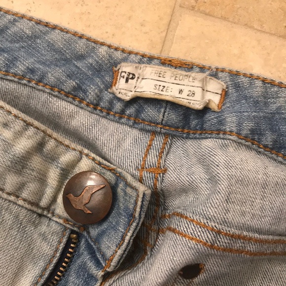 Free People Light Wash Ripped Low Rise Jeans - Picture 4 of 5